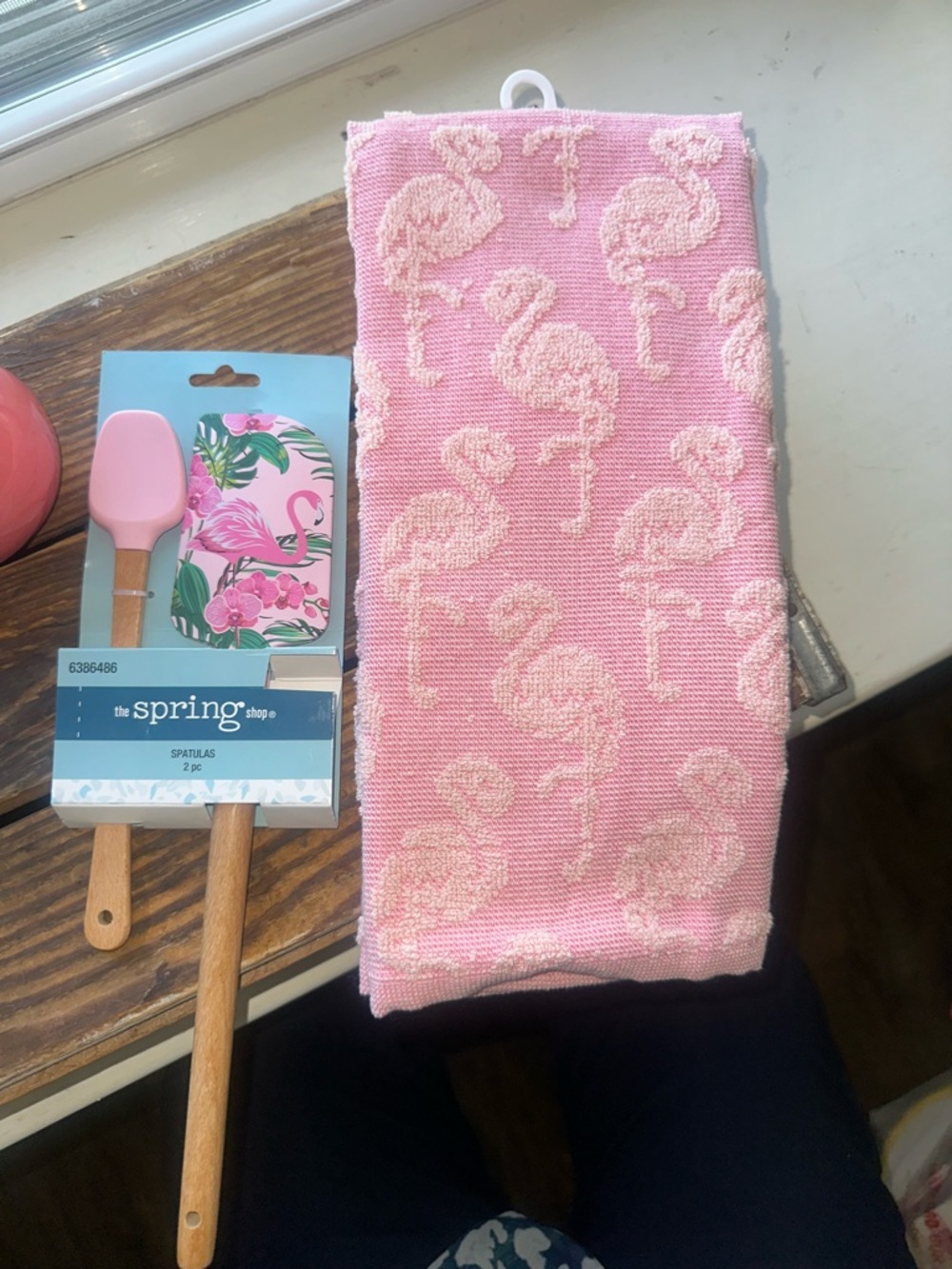 Flamingo Kitchen Gift Set-Silicone Spatula & Towel & Sponge Holder & salt/pepper - Picture 4 of 5